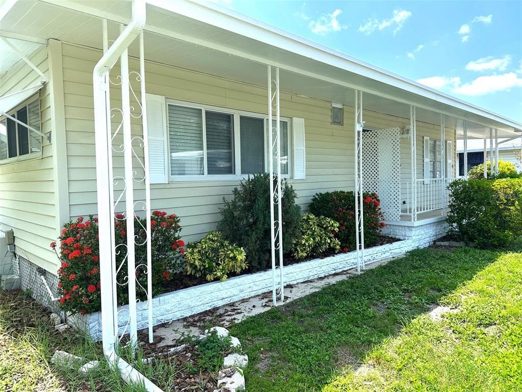 9900 ULMERTON ROAD UNIT 65 LARGO, FL 33771