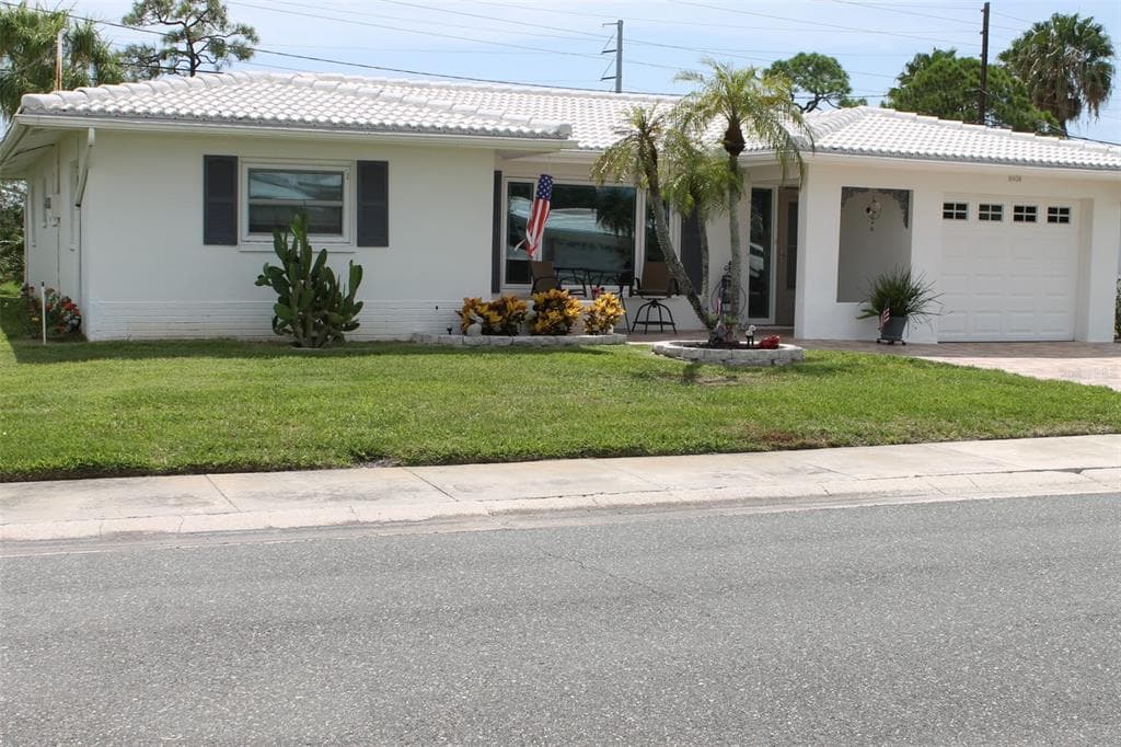 10036 40TH STREET N PINELLAS PARK, FL 33782