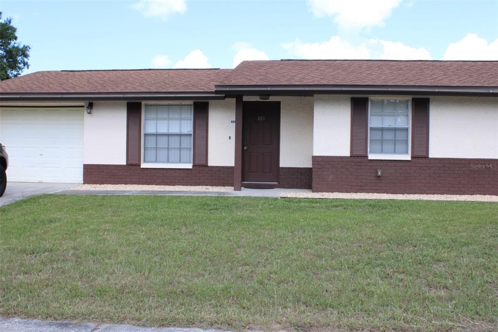 906 BRIARCLIFF DRIVE VALRICO, FL 33594