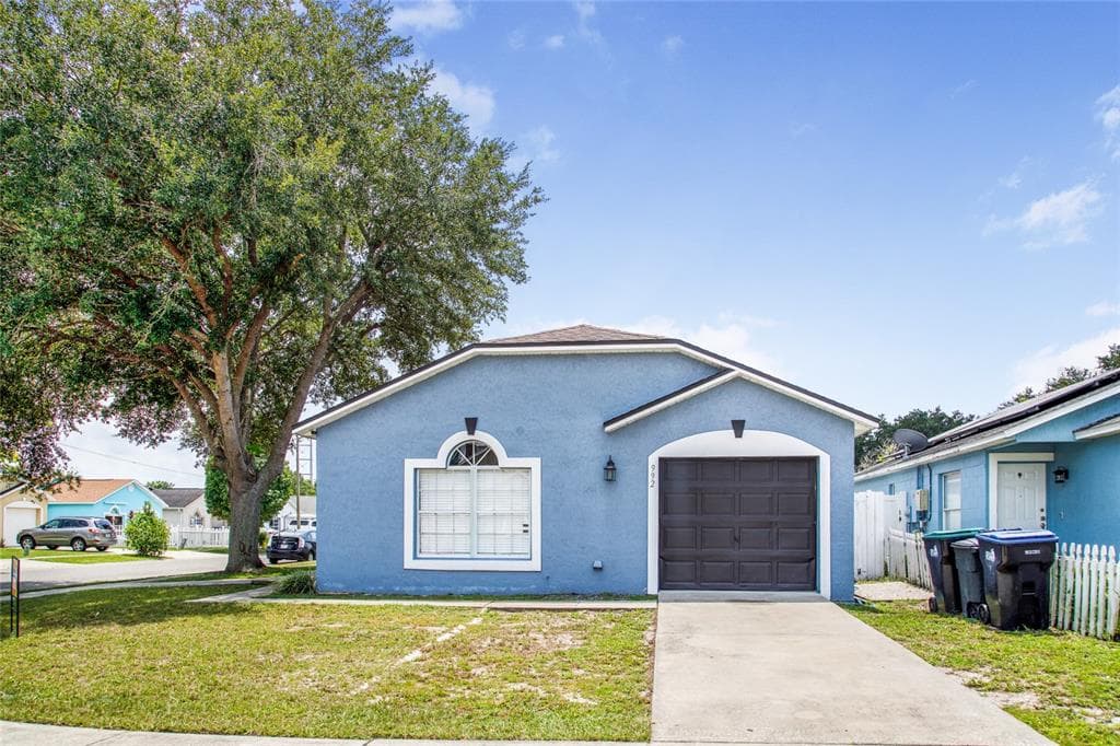 992 VISTA PALMA WAY ORLANDO, FL 32825