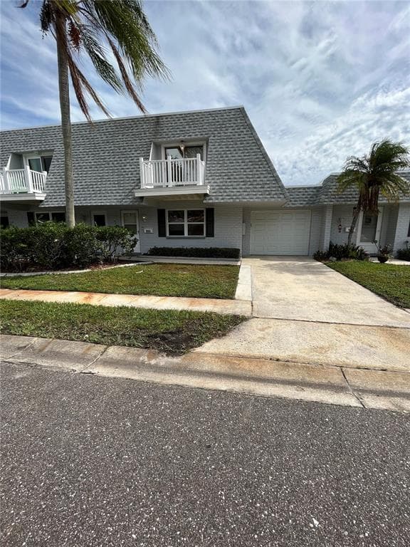 903 CARA DRIVE UNIT 903 LARGO, FL 33771