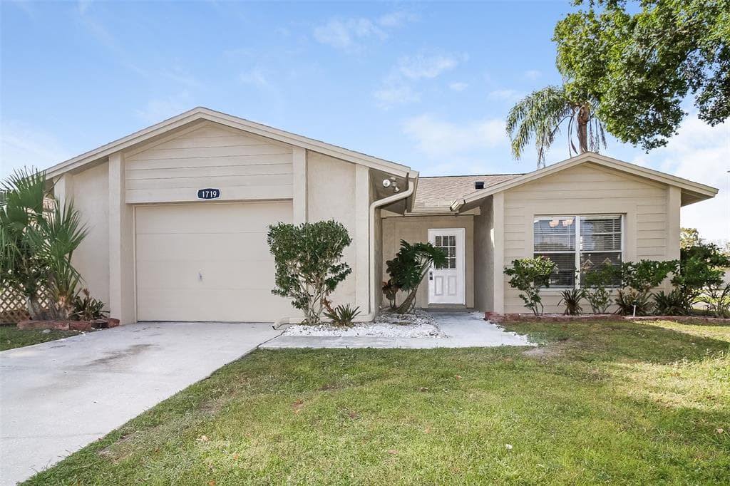 1719 CINNABAR COURT BRANDON, FL 33510
