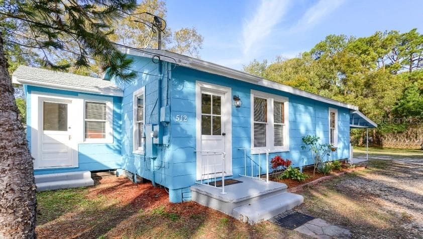 512 4TH AVENUE NW LARGO, FL 33770