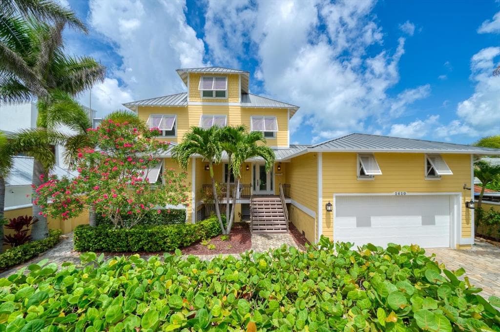 1610 BEACH TRAIL INDIAN ROCKS BEACH, FL 33785