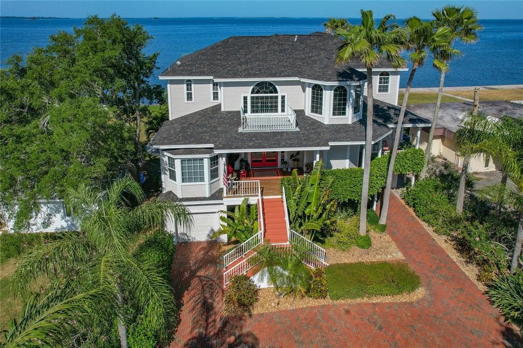 619 N MAYO STREET CRYSTAL BEACH, FL 34681