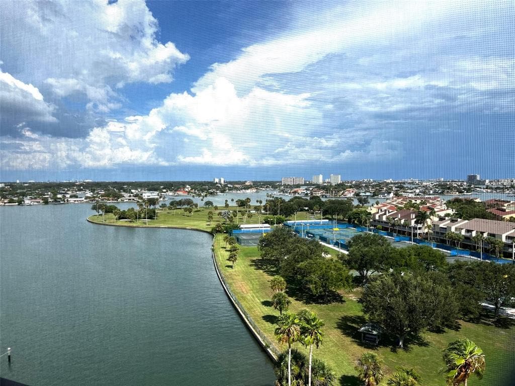 10355 PARADISE BOULEVARD UNIT 1004 TREASURE ISLAND, FL 33706