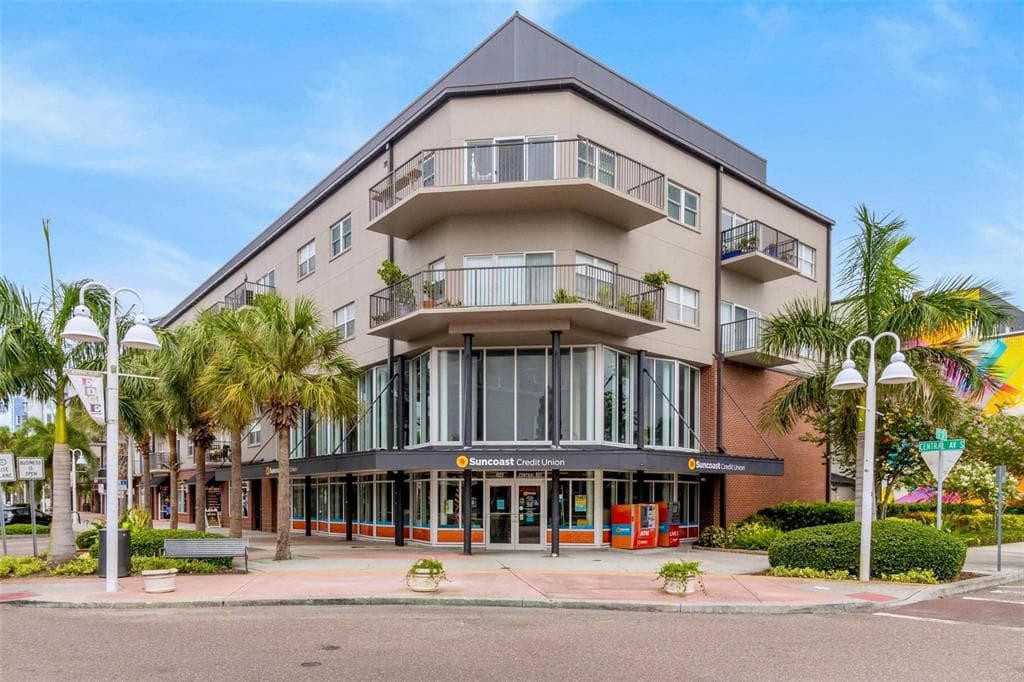 1010 CENTRAL AVENUE UNIT 321 ST PETERSBURG, FL 33705