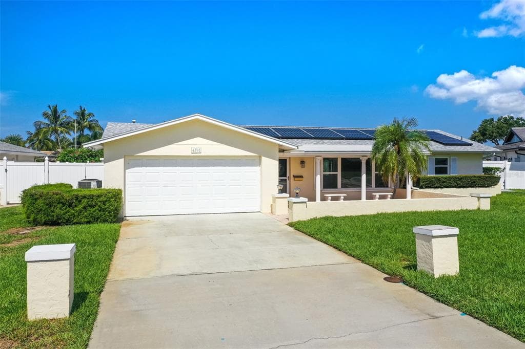 4391 38TH WAY S ST PETERSBURG, FL 33711