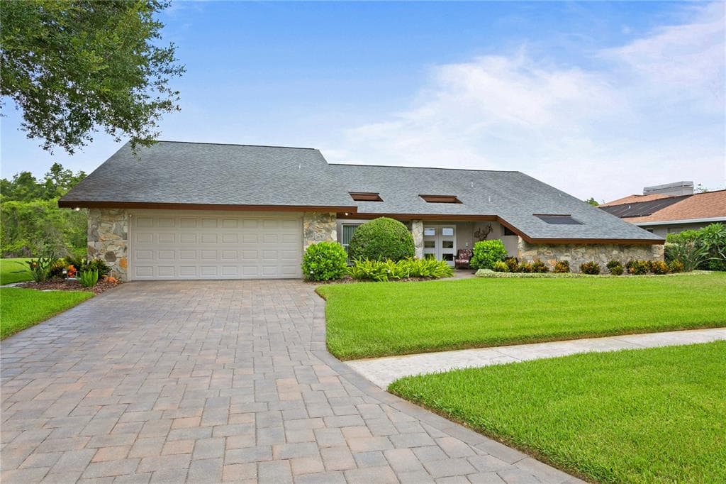14216 BANBURY WAY TAMPA, FL 33624