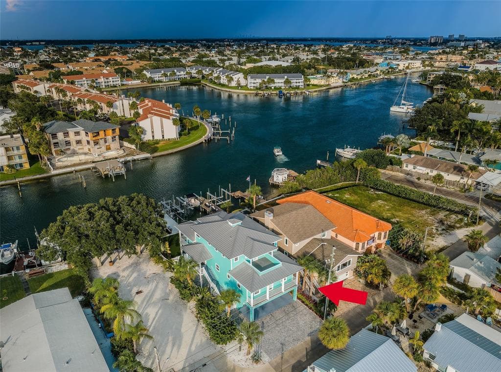 12316 LAGOON LANE TREASURE ISLAND, FL 33706