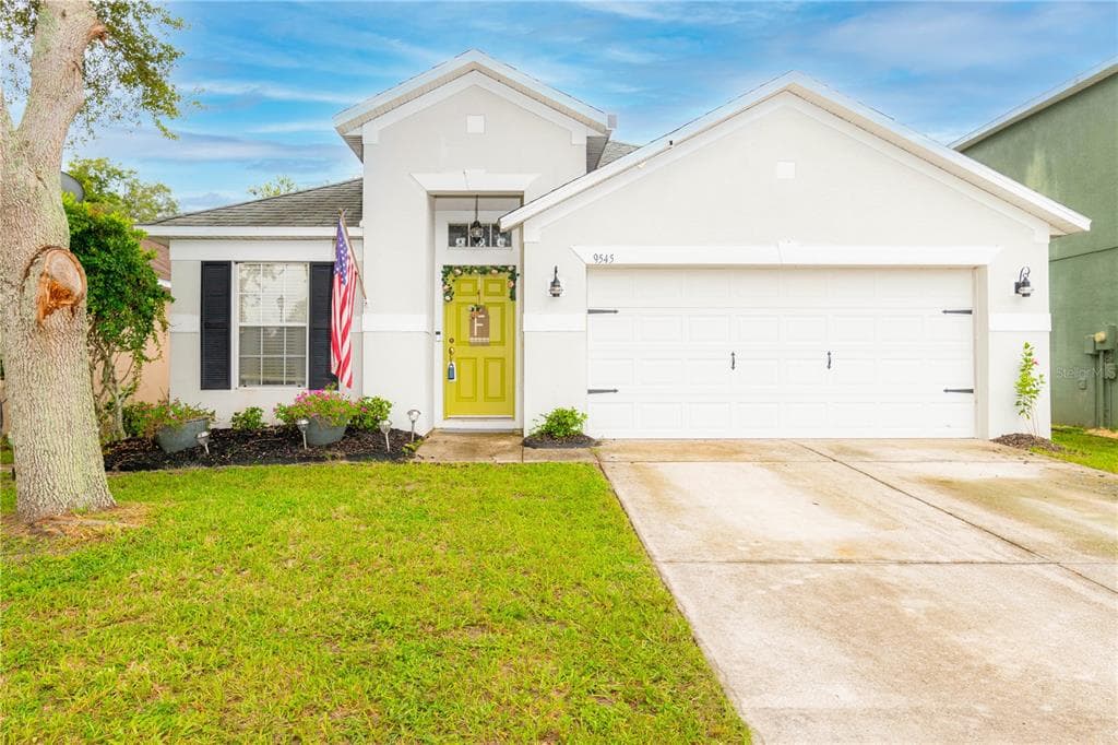 9545 SOUTHERN CHARM CIRCLE BROOKSVILLE, FL 34613