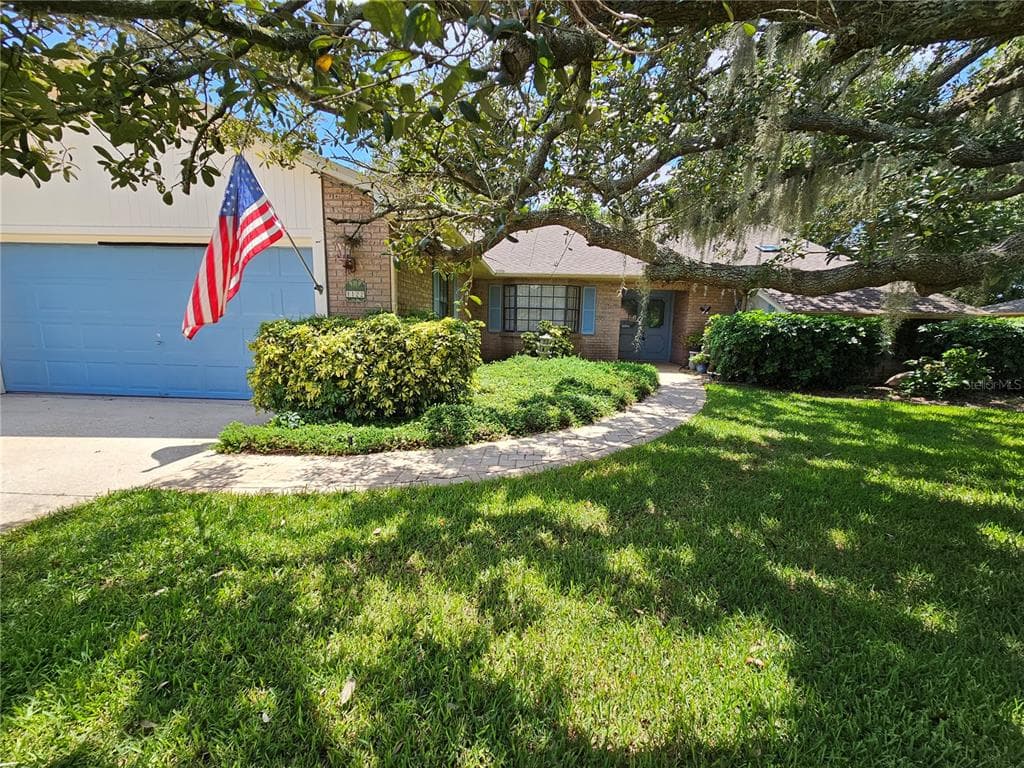 1122 TRYON CIRCLE SPRING HILL, FL 34606