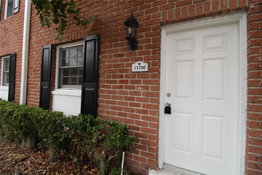 13708 ORANGE SUNSET DRIVE UNIT H-53 TAMPA, FL 33618