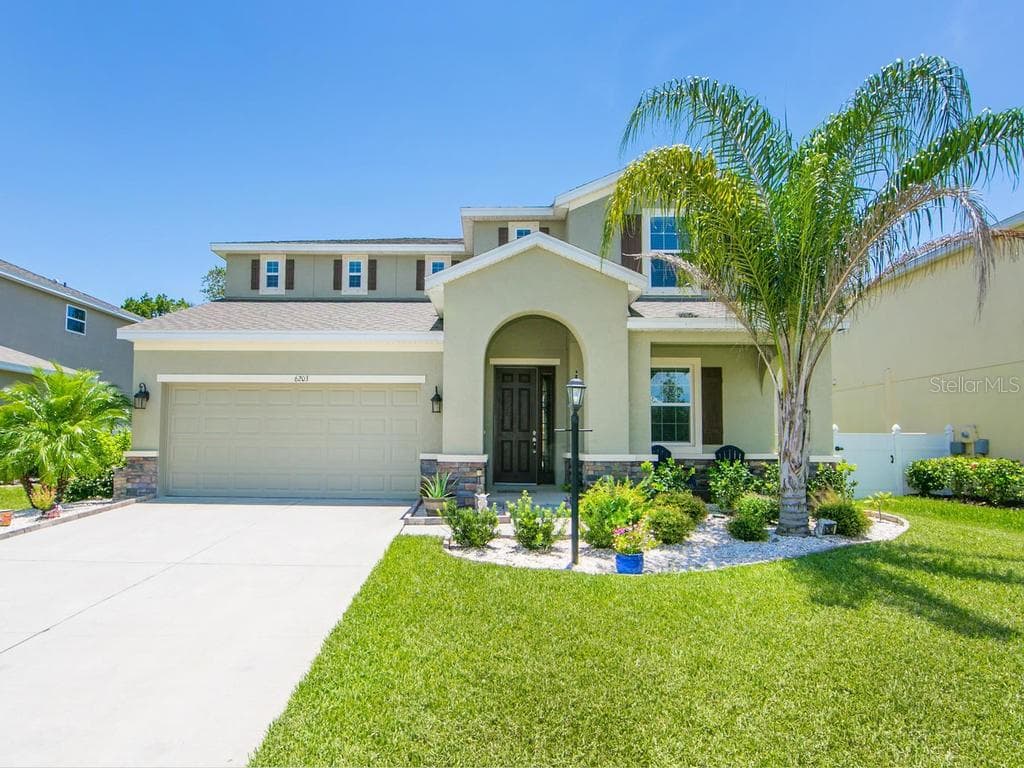 6203 35TH COURT E BRADENTON, FL 34203