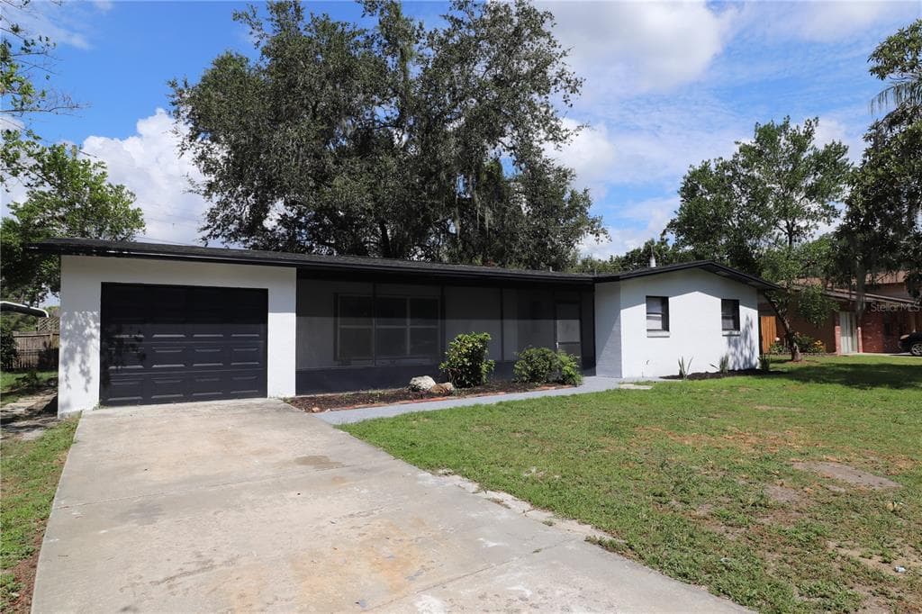 902 EDGEDALE CIRCLE BRANDON, FL 33510
