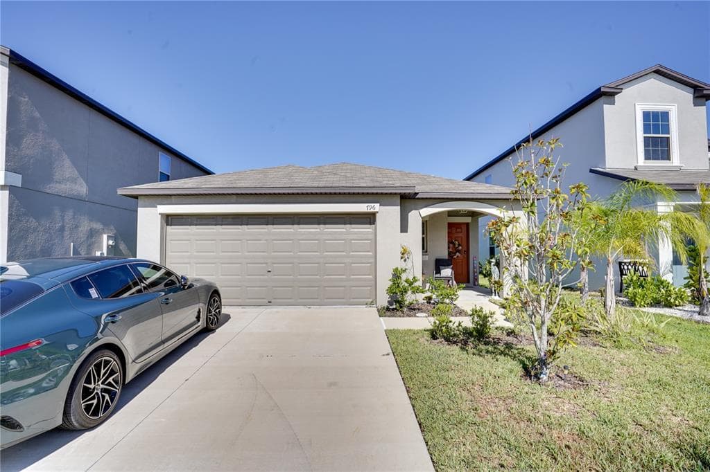 796 OLIVE CONCH STREET