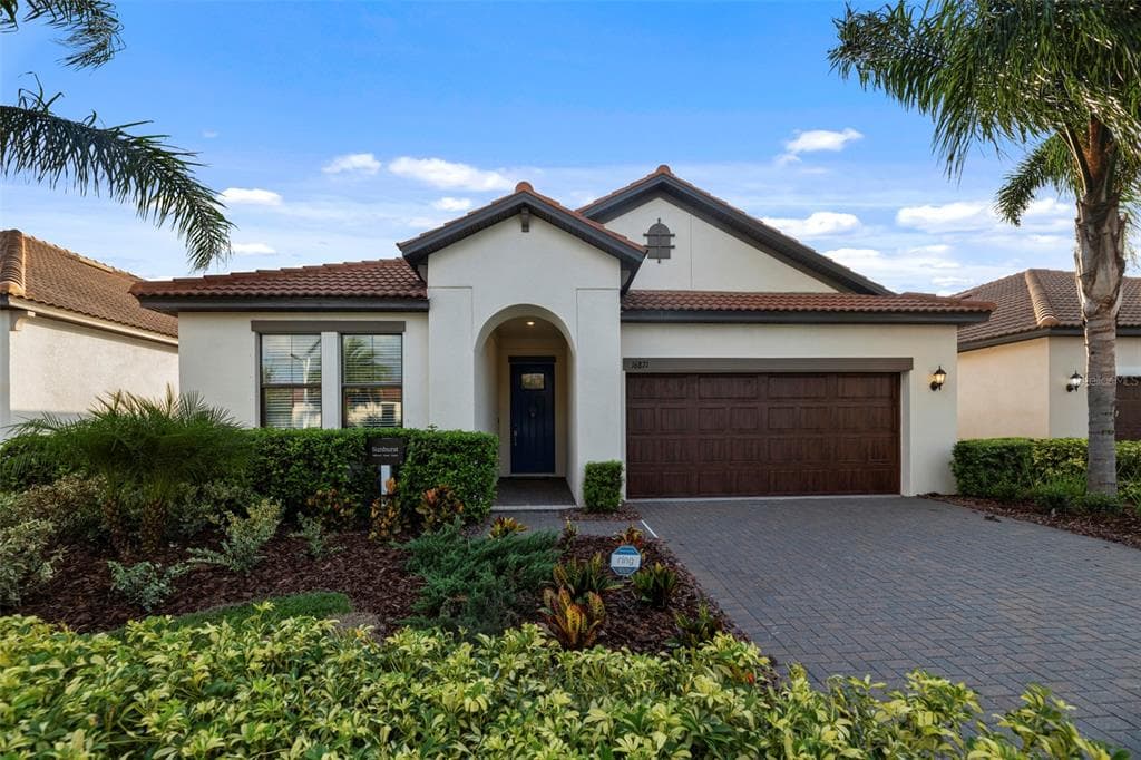 17239 STAR BANKS STREET WIMAUMA, FL 33598