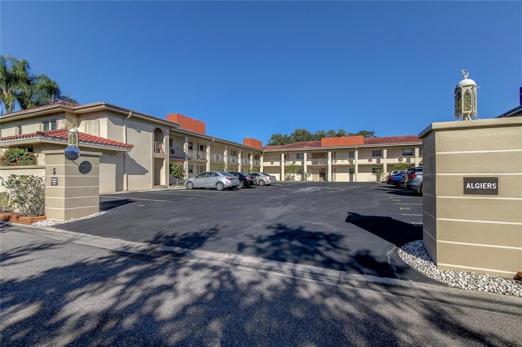 19029 US HIGHWAY 19 N UNIT 5-11