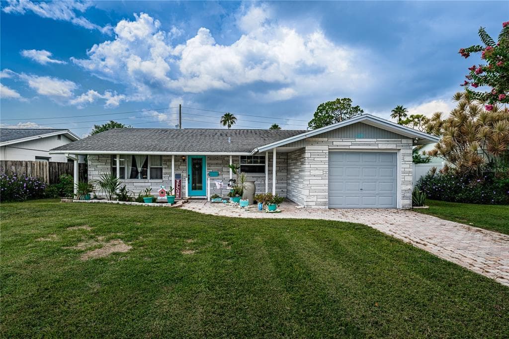 150 87TH AVENUE N ST PETERSBURG, FL 33702