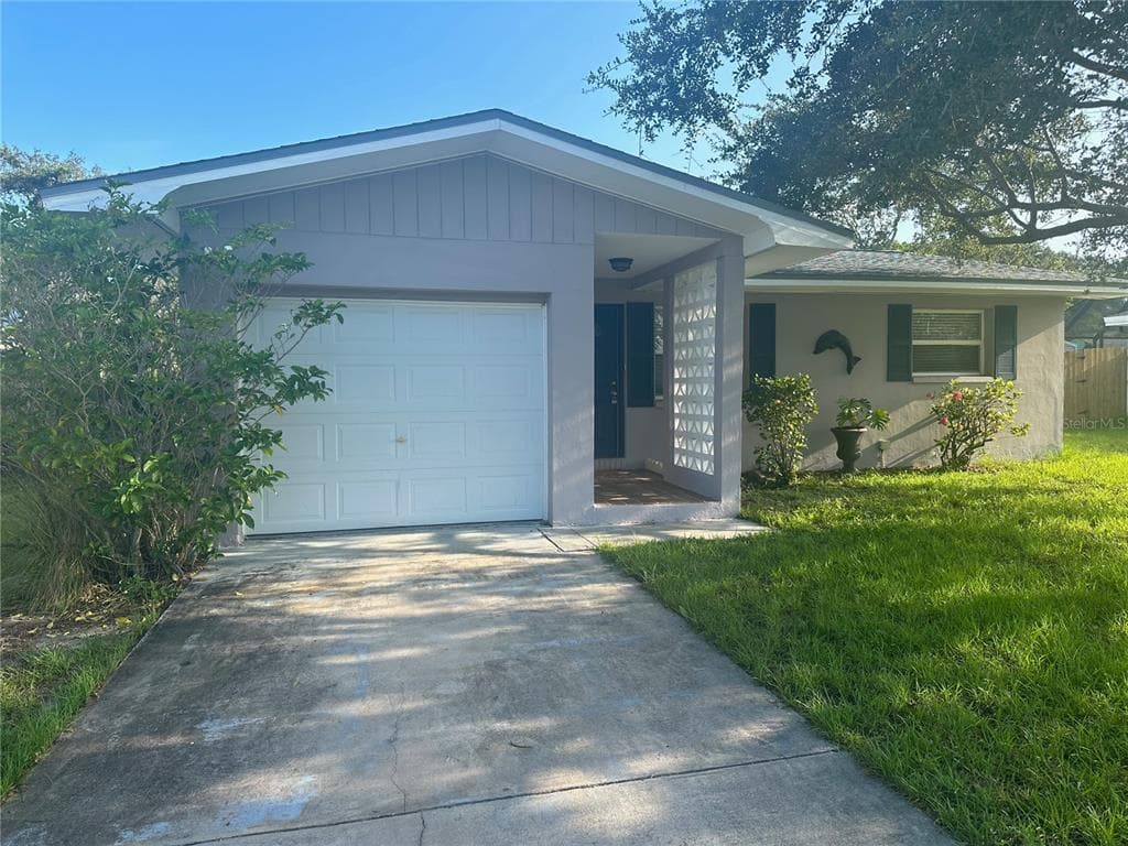 1108 SUNNYDALE DRIVE CLEARWATER, FL 33755