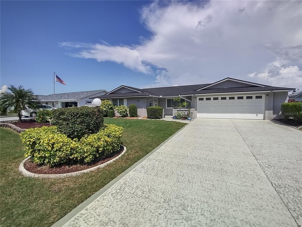 1513 W DEL WEBB BOULEVARD