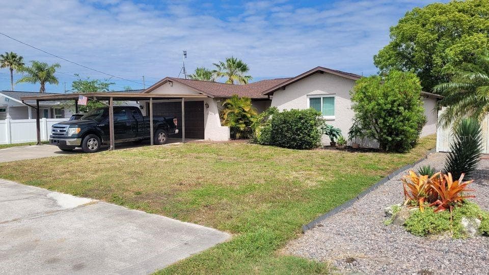 13700 EVELANE DRIVE HUDSON, FL 34667