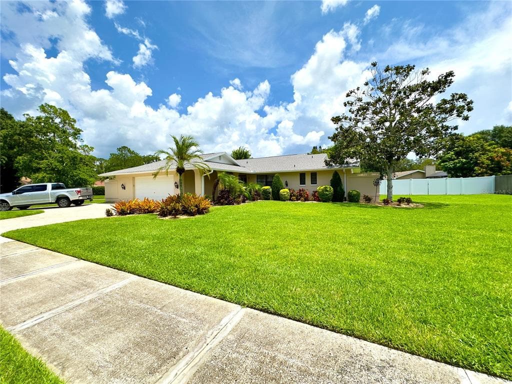 2549 JENNIFER TERRACE PALM HARBOR, FL 34685