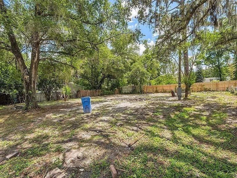 2513 MOBILAIRE DRIVE LUTZ, FL 33559