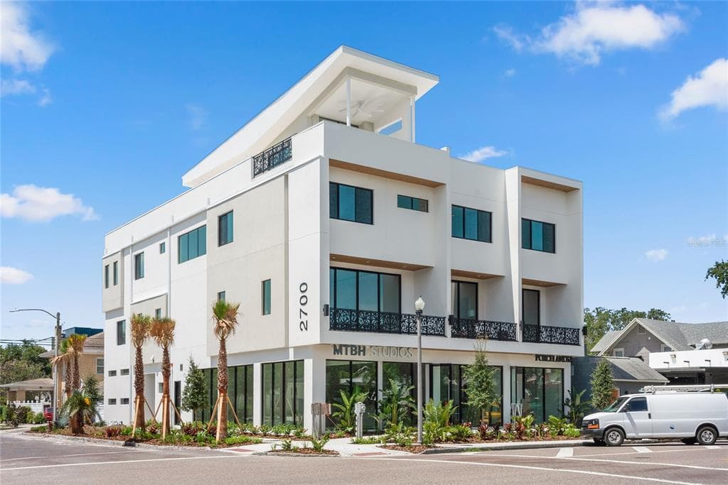 2700 CENTRAL AVENUE UNIT 2 ST PETERSBURG, FL 33712