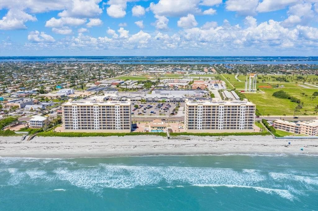 1025 HIGHWAY A1A UNIT 406 SATELLITE BEACH, FL 32937