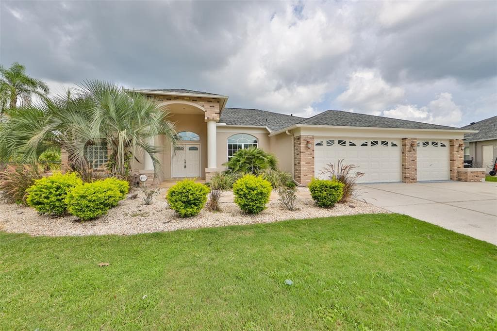8443 SIAMANG COURT