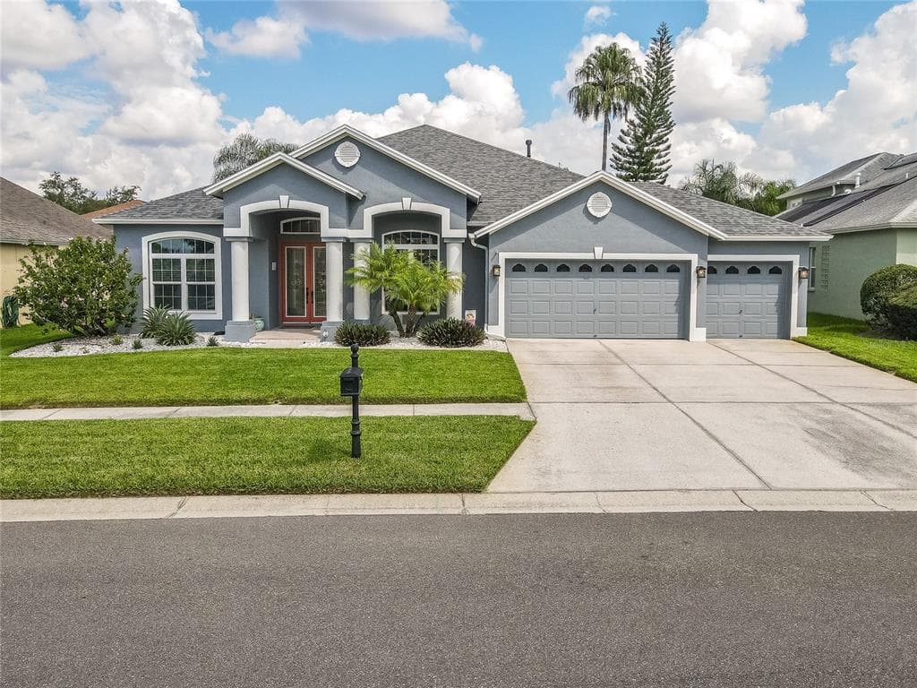 10110 QUEENS PARK DRIVE TAMPA, FL 33647