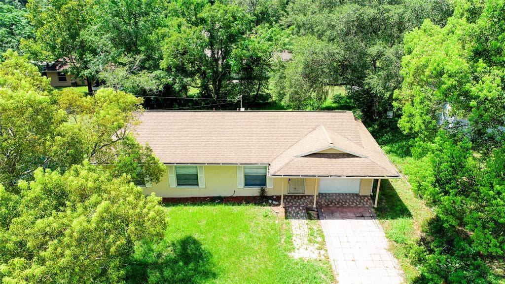 27156 THORNCREST AVENUE BROOKSVILLE, FL 34602