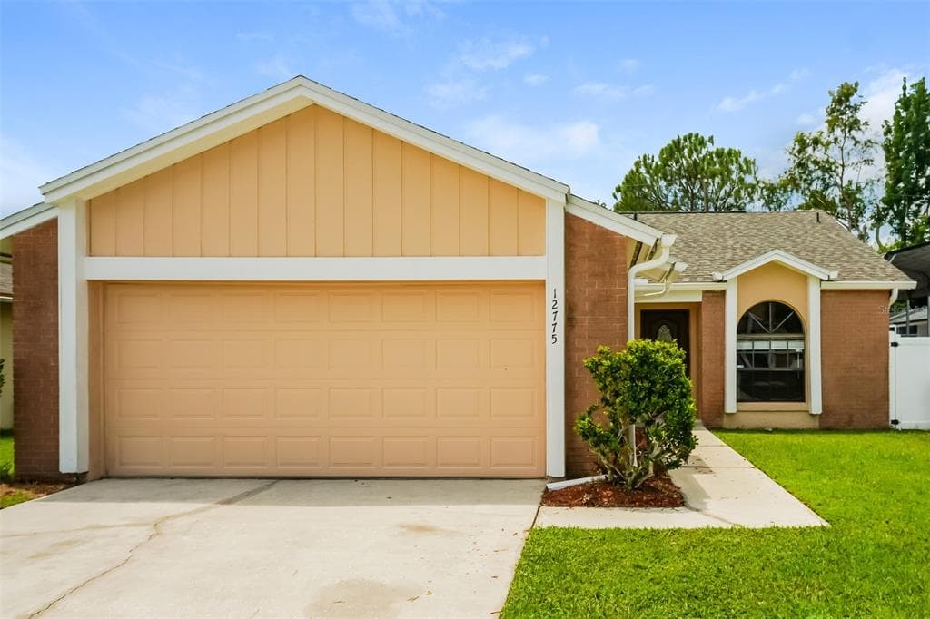 12775 MAJORAMA DRIVE ORLANDO, FL 32837