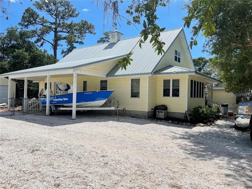 71 2ND AVENUE ENGLEWOOD, FL 34223