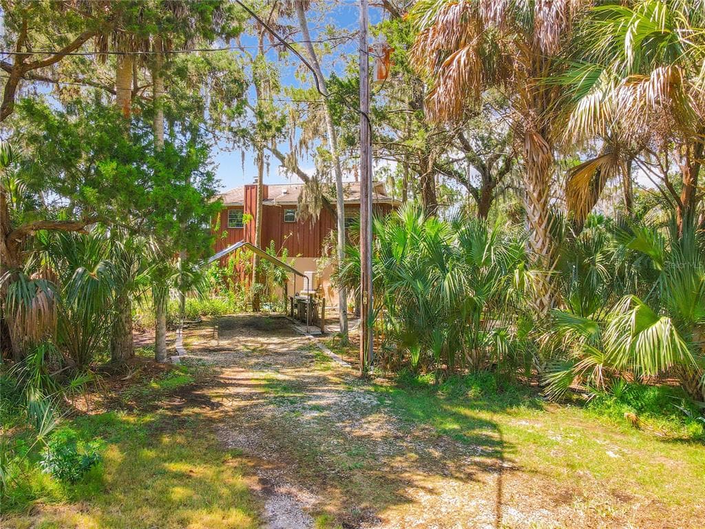 1380 S ESTUARY DRIVE CRYSTAL RIVER, FL 34429