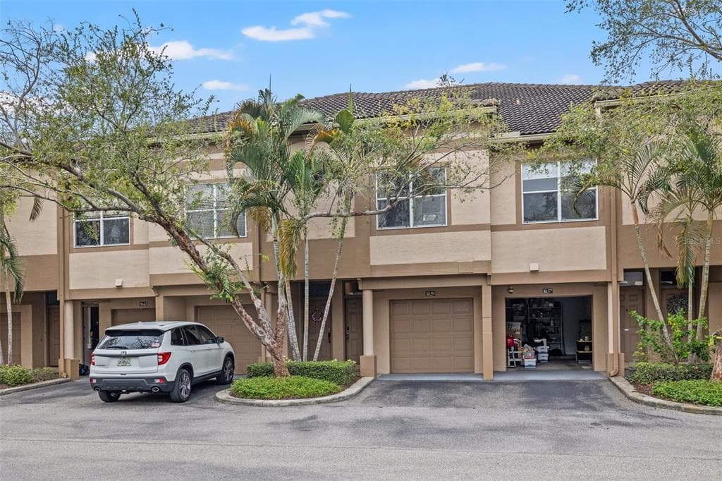 1039 NORMANDY TRACE ROAD TAMPA, FL 33602