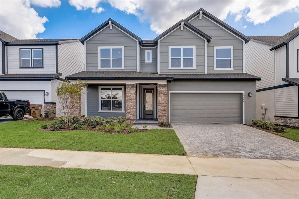 17184 CERCIS LOOP CLERMONT, FL 34711