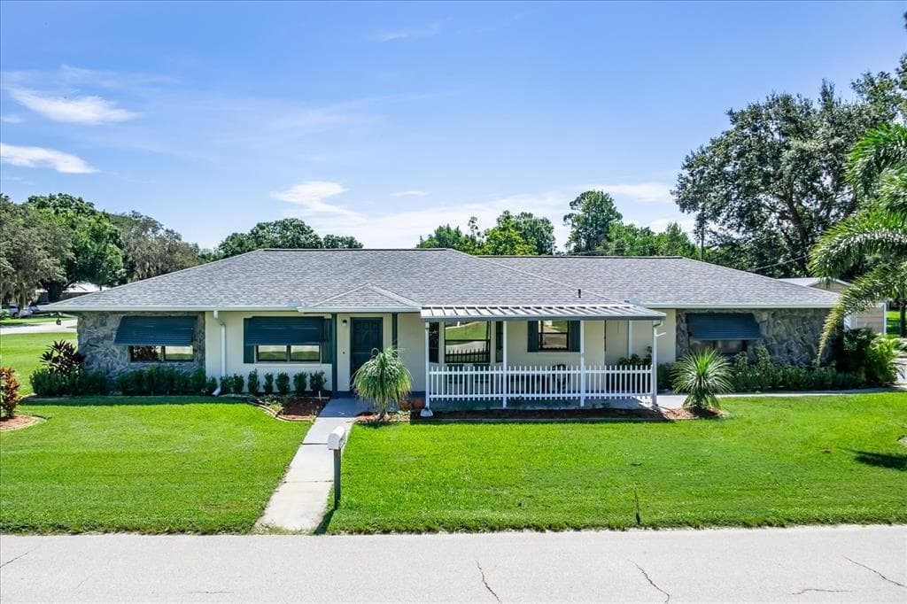 400 S EGRET STREET SEBRING, FL 33870