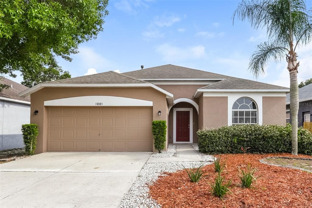 1001 GRAND CANYON DRIVE VALRICO, FL 33594