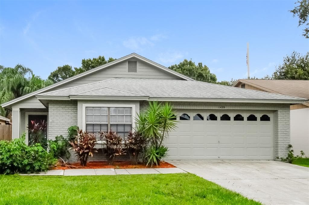 1439 TIVERTON DRIVE BRANDON, FL 33511