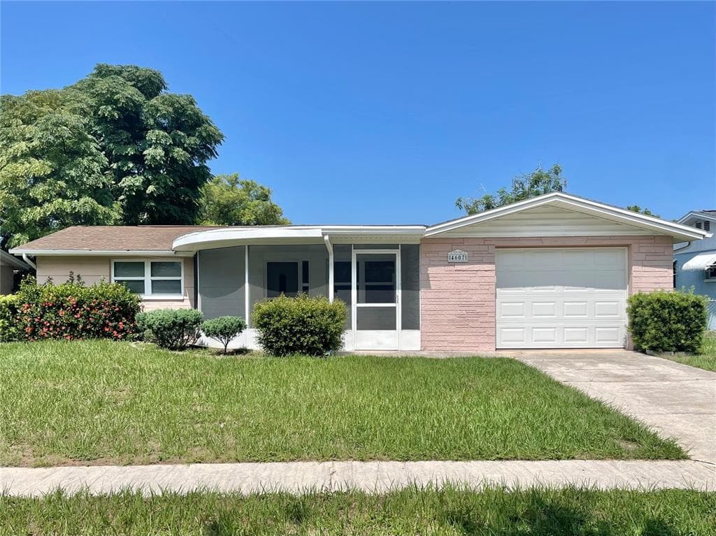 4607 DAPHNE STREET NEW PORT RICHEY, FL 34652