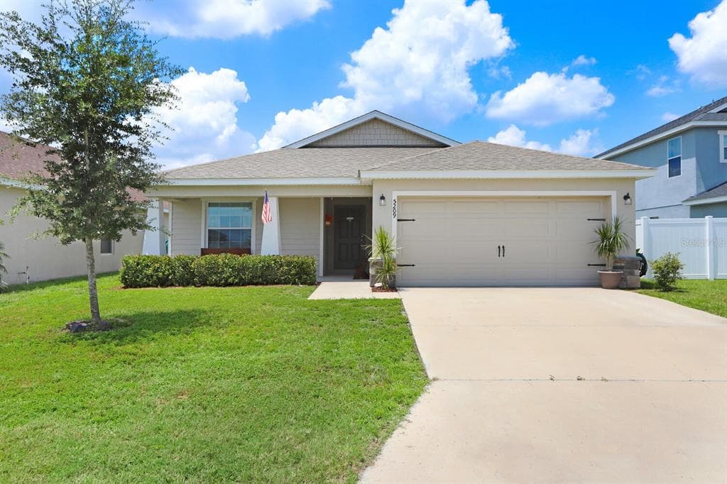 5209 WOOD THRUSH WAY LAKELAND, FL 33811