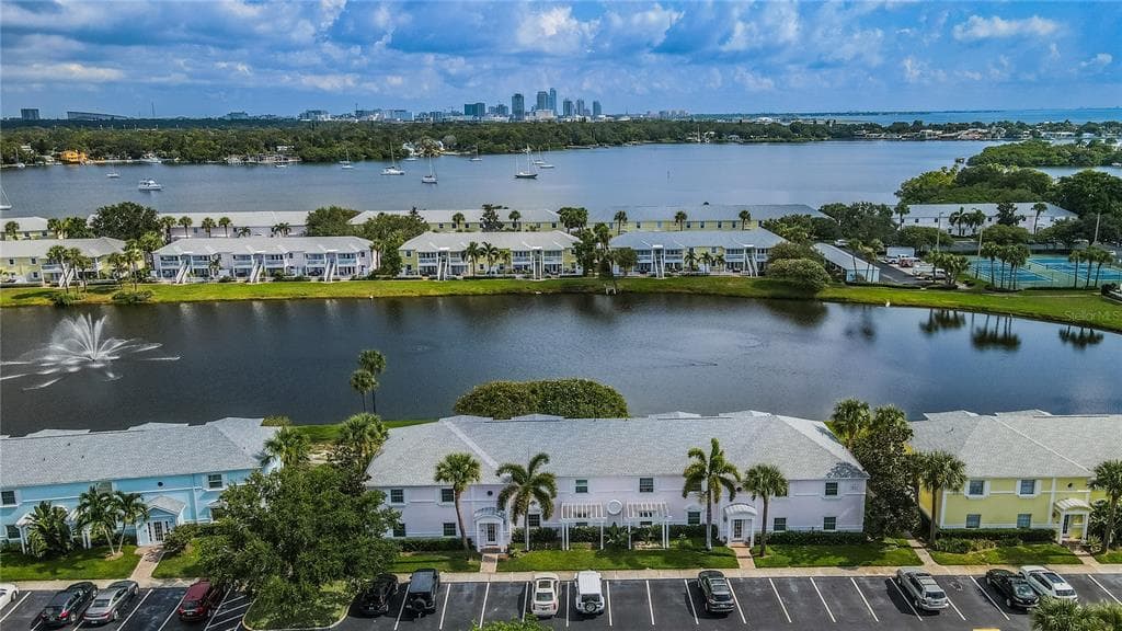 213 SEAHORSE DRIVE SE UNIT A
