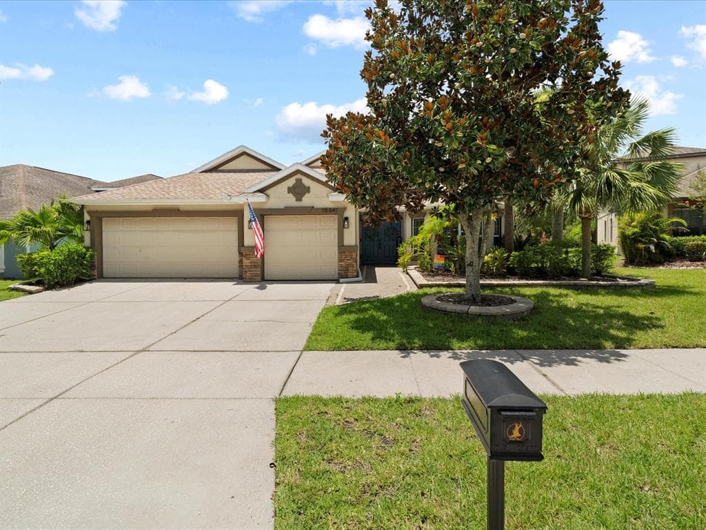 15641 STARLING WATER DRIVE