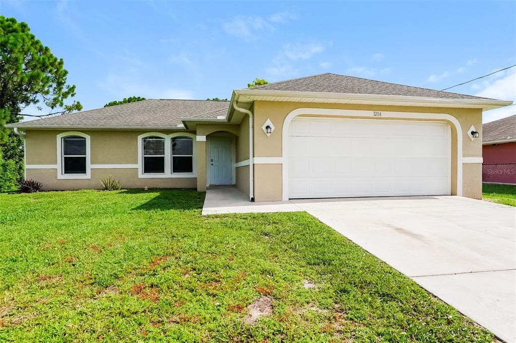 3204 18TH STREET SW LEHIGH ACRES, FL 33976