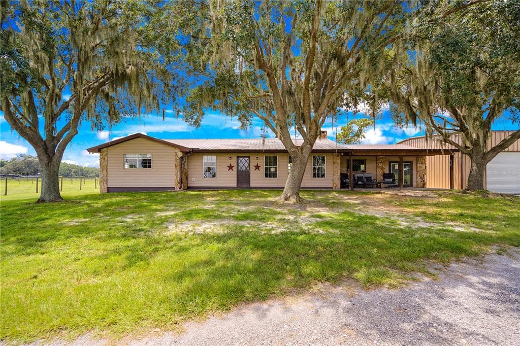 4331 E KNIGHTS GRIFFIN ROAD PLANT CITY, FL 33565