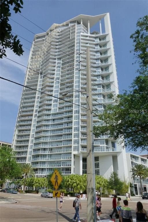 175 1ST STREET S UNIT 1002 ST PETERSBURG, FL 33701