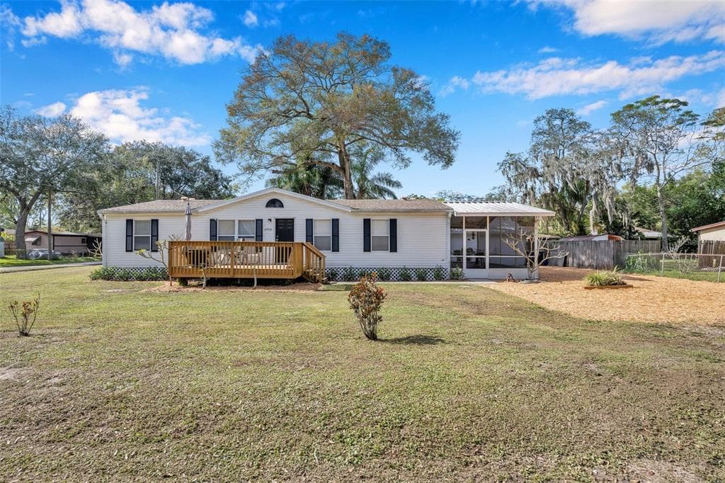 12702 PITTSFIELD AVENUE TAMPA, FL 33624