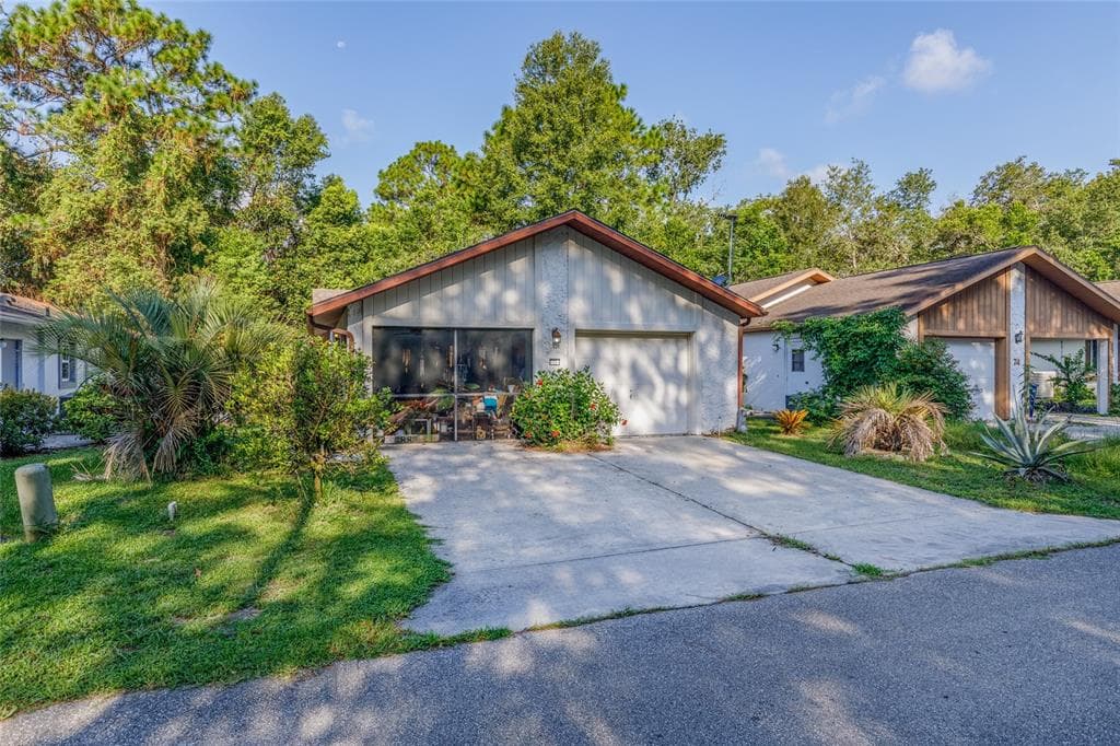72 GOLFVIEW DRIVE HOMOSASSA, FL 34446
